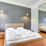 Le Meridien Apartment *